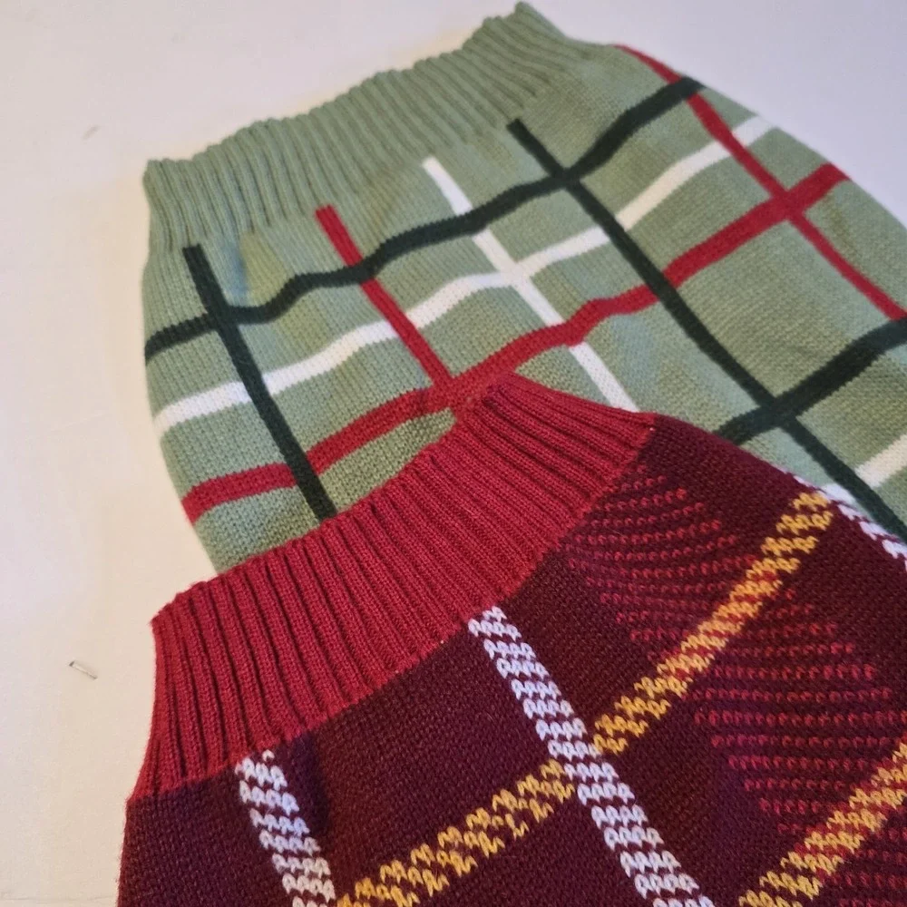 Heart To Tail Dog Knit Sweaters LG Plaid Set of 2 Red Green Winter Warm Walk